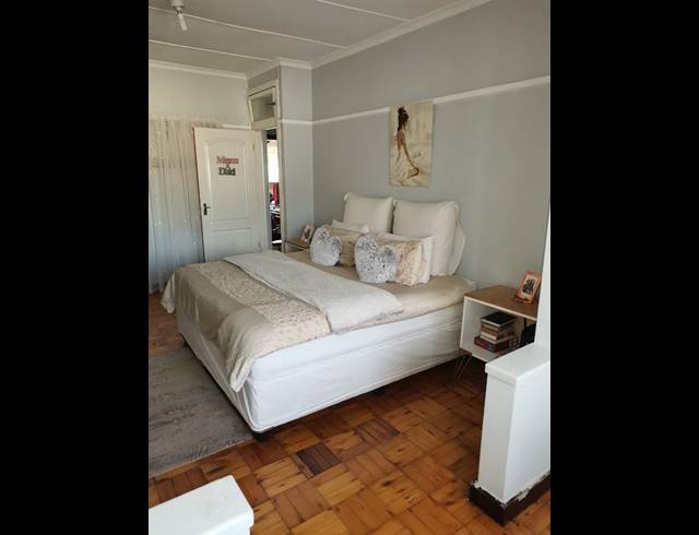2 BEDROOM FLAT FOR SALE IN UMBILO